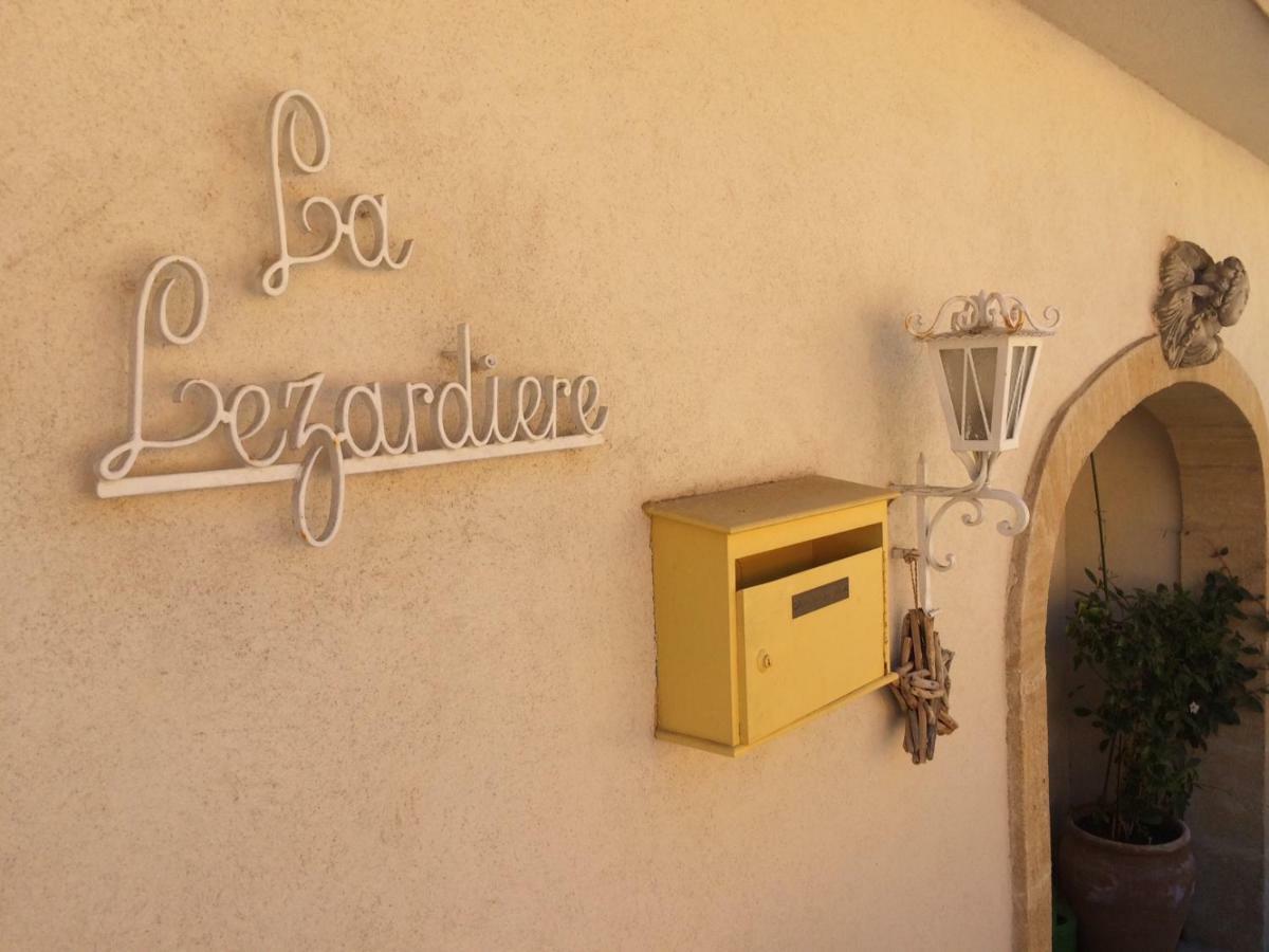 Villa La Lezardiere Bandol Bagian luar foto