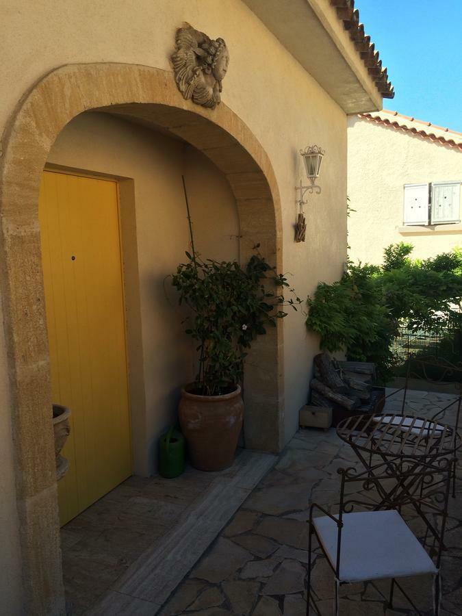 Villa La Lezardiere Bandol Bagian luar foto